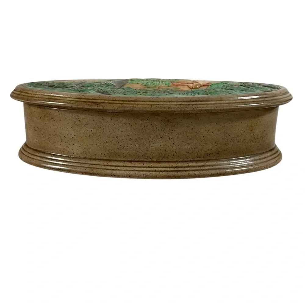 Vintage 1984 Hershey Molds Co Trinket Box Ceramic Hand Painted 11.5” X 7.5” X 3”